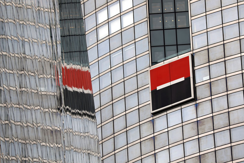 © Reuters. FILE PHOTO: The logo of French bank Societe Generale is seen on the company's headquarters in Puteaux at the financial and business district of La Defense near Paris