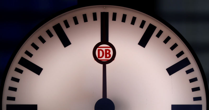 © Reuters. FILE PHOTO: The logo of German railway Deutsche Bahn is seen in a watch at the main train station in Frankfurt