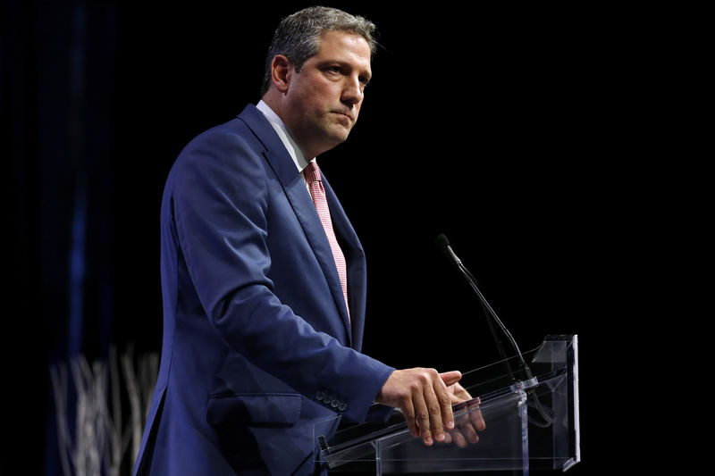 © Reuters. U.S. Representative Tim Ryan speaks at the Netroots Nation annual conference for political progressives in New Orleans