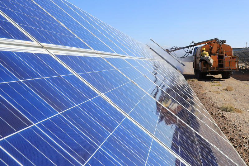 © Reuters. Paineis de energia solar no Rio Grande do Norte, Brasil