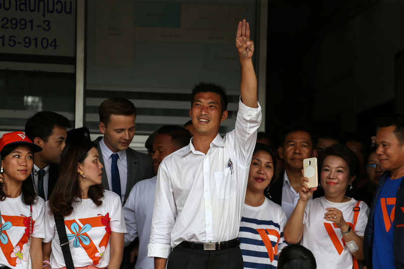 © Reuters. اتهام زعيم حزب سياسي تايلاندي جديد بالتحريض
