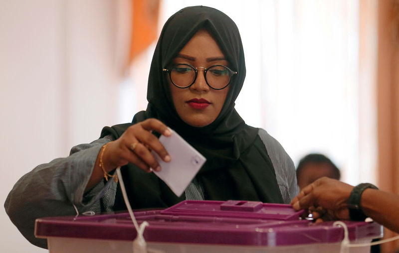 © Reuters. حزب رئيس المالديف يتجه إلى فوز كبير في انتخابات البرلمان