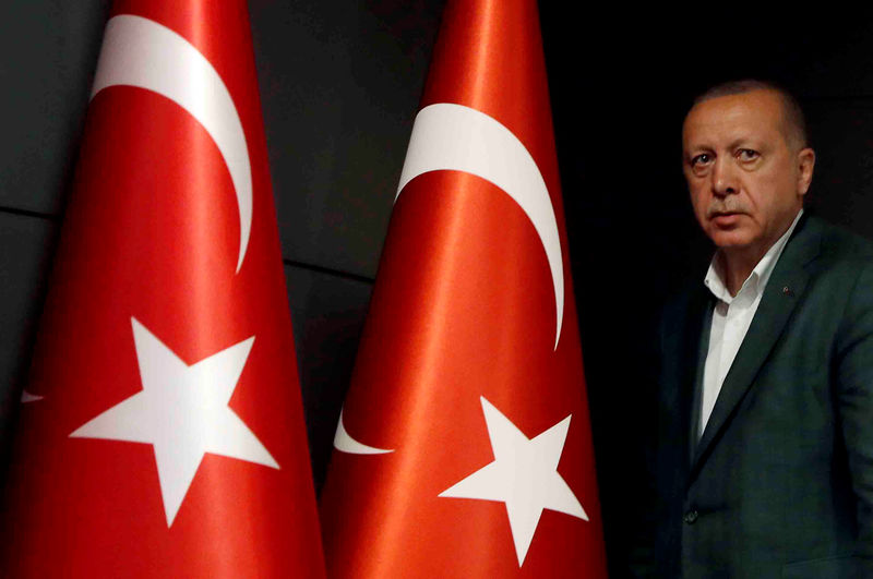 © Reuters. أردوغان: الفارق ضئيل جدا في اسطنبول ويستحيل للمعارضة إعلان الفوز
