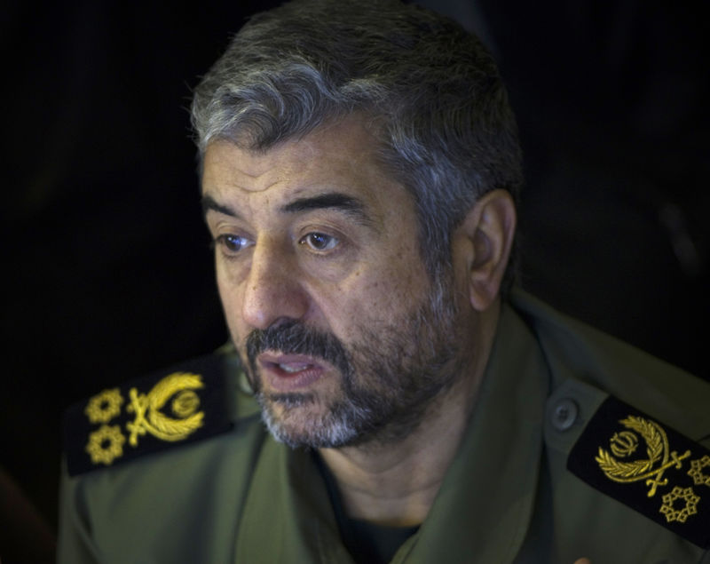 © Reuters. قائد الحرس الثوري يقول الحرس سيزيد قدراته بعد الخطوة الأمريكية "المضحكة"