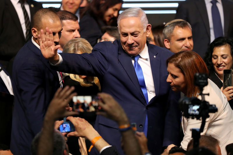 © Reuters. تلفزيون: نتنياهو يفوز في انتخابات إسرائيل بعد فرز 96 في المئة من الأصوات
