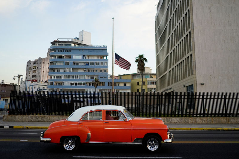 © Reuters. Raúl Castro denuncia que EEUU busca deteriorar los nexos bilaterales con Cuba