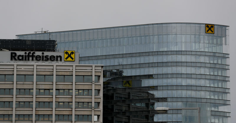 © Reuters. The logo of Raiffeisen Bank International (RBI) is seen on office buildings in Vienna