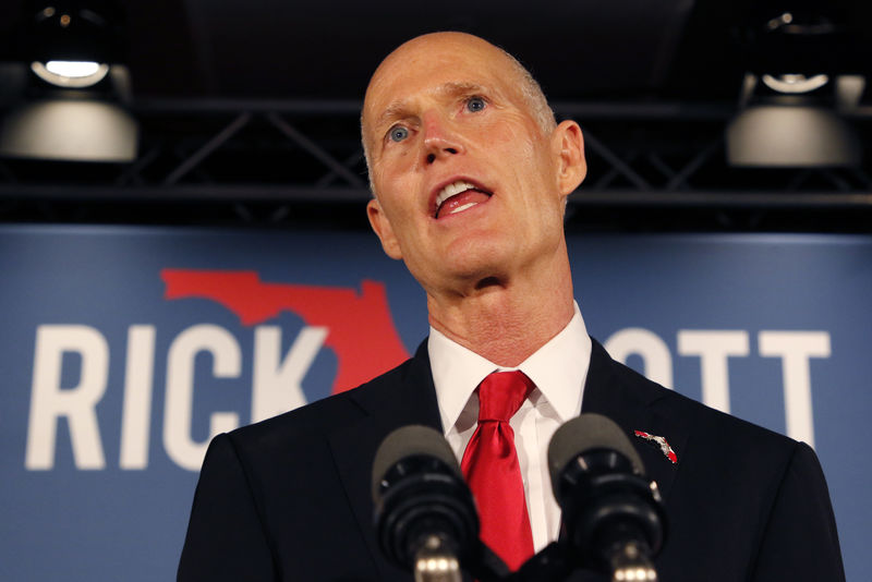 © Reuters. FILE PHOTO: Republican U.S. Senate candidate Scott speaks at his midterm election night party in Naples, Florida