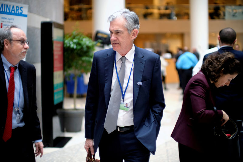 © Reuters. U.S. Federal Reserve Chairman Jerome Powell arrives for IMF and World Bank Spring Meetings in Washington