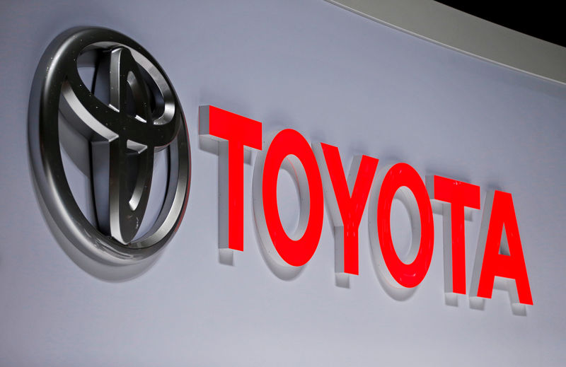 © Reuters. FILE PHOTO: A Toyota logo is displayed at the 89th Geneva International Motor Show