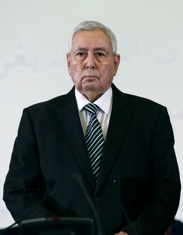 © Reuters. وكالة: استقالة الطيب بلعيز رئيس المجلس الدستوري في الجزائر