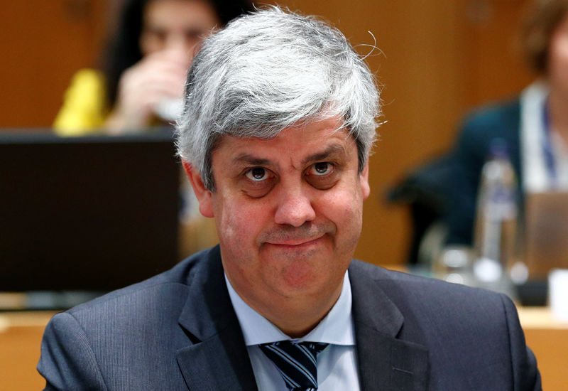 © Reuters. Eurogroup President Centeno attends a eurozone finance ministers meeting in Brussels