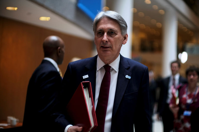 © Reuters. Chancellor of the Exchequer Philip Hammond attends the IMF and World Bank's 2019 Annual Spring Meetings, in Washington