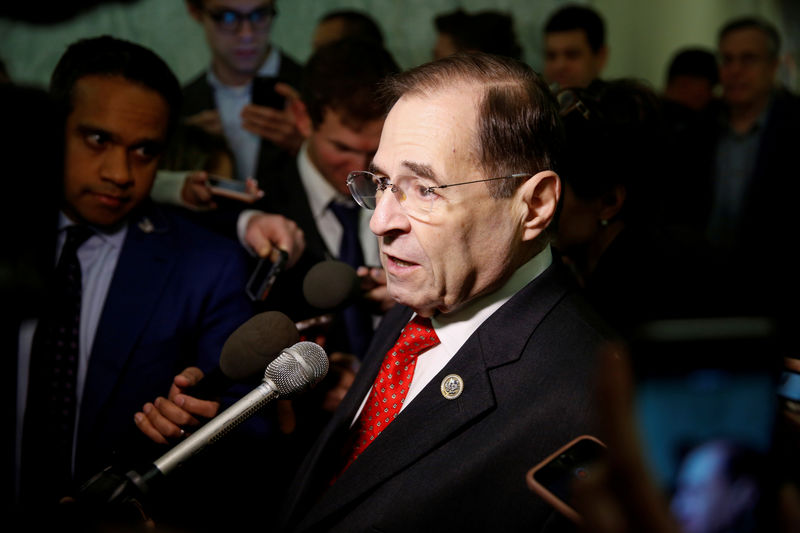 © Reuters. FILE PHOTO: Rep. Jerrold Nadler speaks to the media as he arrives on Capitol Hill in Washington
