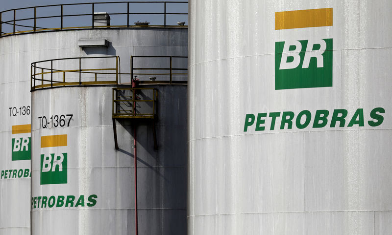 Resultado de imagem para Petrobras anuncia reajuste do preÃ§o mÃ©dio do diesel em 2,57% a partir deste sÃ¡bado