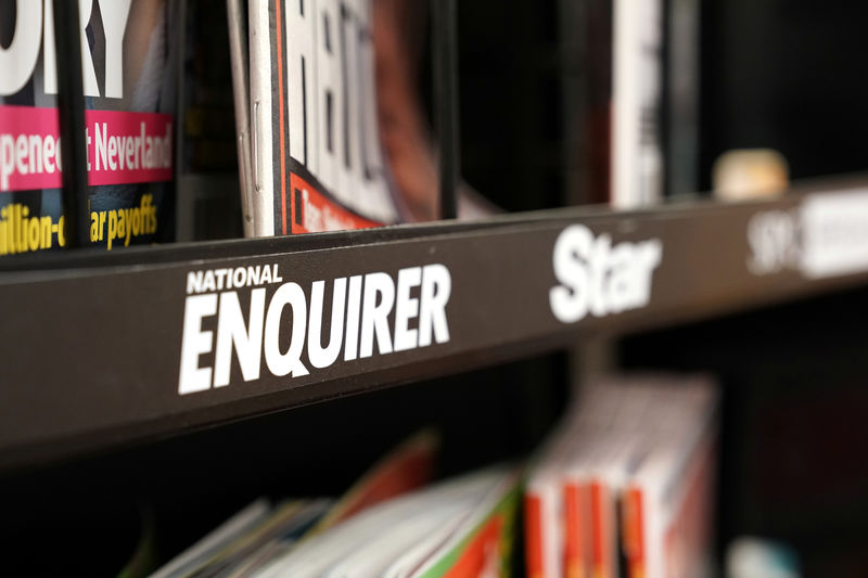 © Reuters. U.S. tabloid newspaper the National Enquirer display rack is seen in Washington