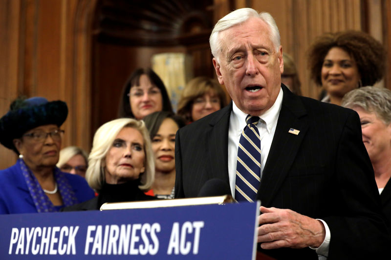 © Reuters. House Majority Leader Steny Hoyer attends House Democrats news conference on Capitol Hill in Washington