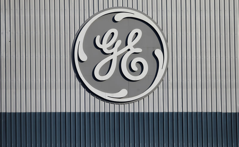 © Reuters. Логотип General Electric в Бельфоре