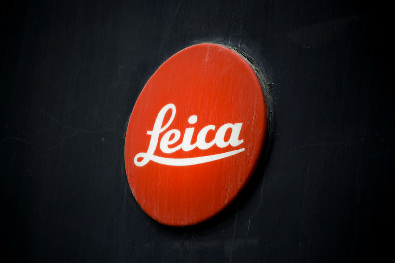 © Reuters. The Leica brand logo is seen above a Leica camera store in Beijing
