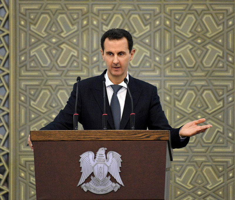 © Reuters. مبعوثون روس يلتقون بالأسد لبحث جهود ما بعد الحرب والتجارة