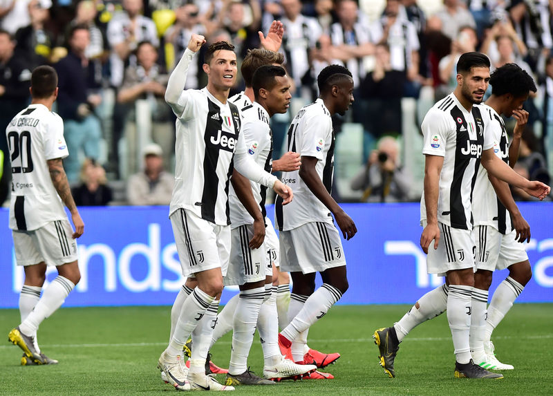 © Reuters. يوفنتوس يحرز لقب الدوري الإيطالي للمرة الثامنة على التوالي