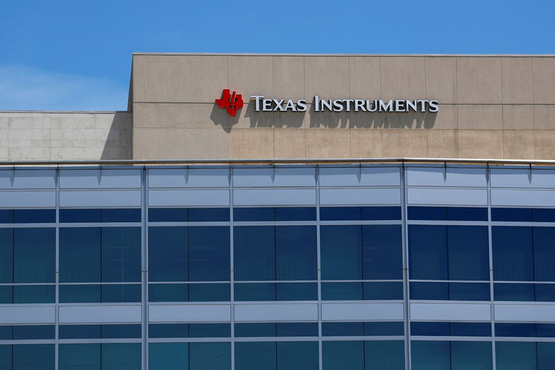 © Reuters. A Texas Instruments Office is shown in San Diego, California