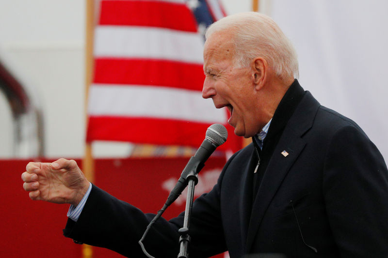 © Reuters. جو بايدن يدخل سباق الفوز بترشيح الحزب الديمقراطي الأمريكي لانتخابات 2020