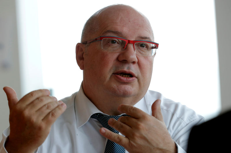 © Reuters. FILE PHOTO: CEO of French grid operator RTE Francois Brottes attends an interview at La Defense, near Paris