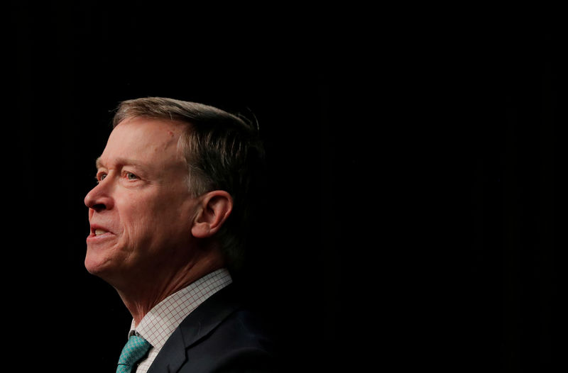 © Reuters. FILE PHOTO: U.S. 2020 Democratic presidential candidate and former Governor of Colorado John Hickenlooper speaks at the 2019 National Action Network National Convention in New York