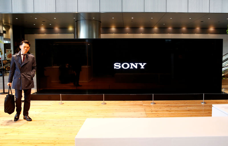 © Reuters. FILE PHOTO: Sony Corp's logo is seen on its Crystal LED Integrated Structure display at its headquarters in Tokyo