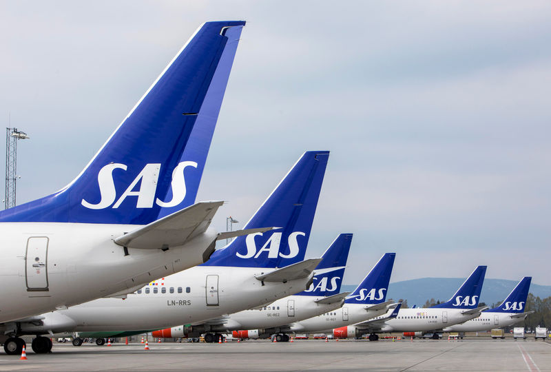 © Reuters. SAS pilots strike at Oslo Airport in Gardermoen
