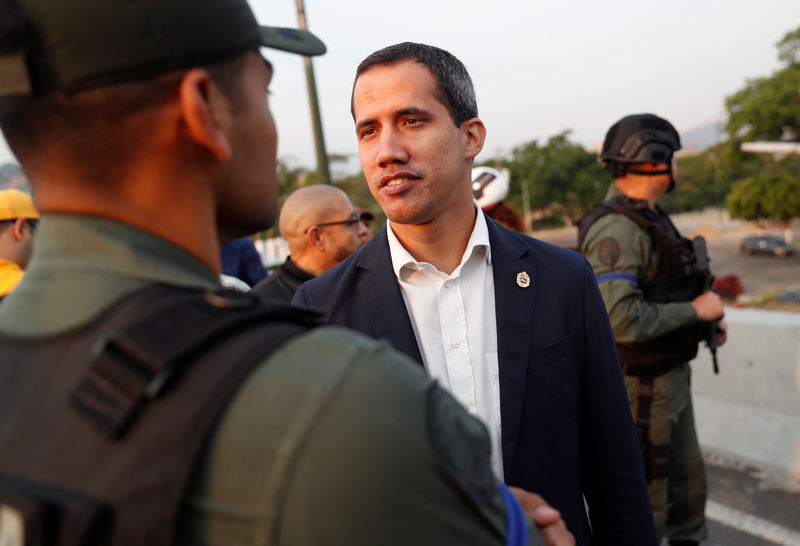 Guaido Ruft Militar In Venezuela Zur Unterstutzung Auf Von Reuters - 