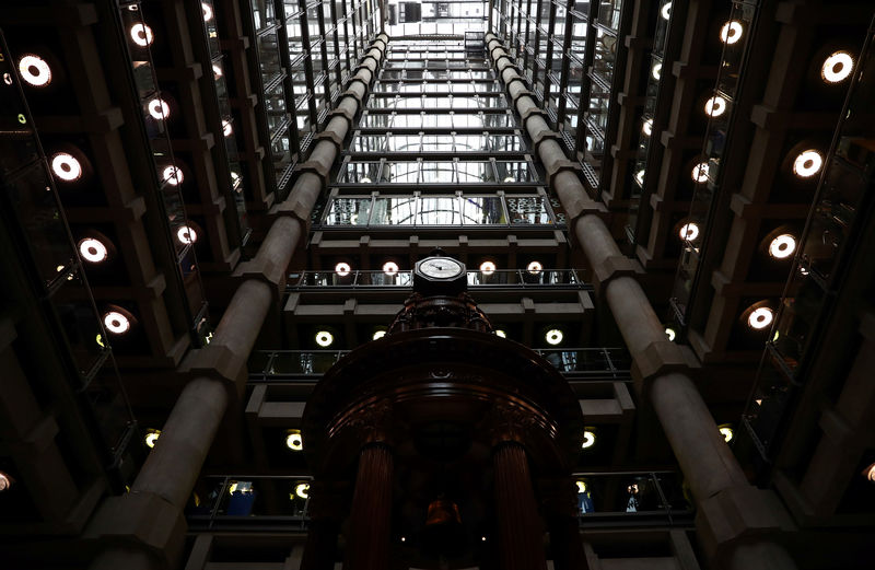 © Reuters. Interior of the Lloyd's of London building is seen in the City of London financial district
