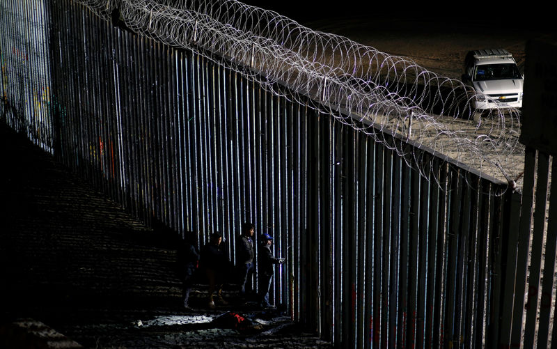 © Reuters. Inmigrante adolescente guatemalteco muere en Texas bajo custodia de EEUU
