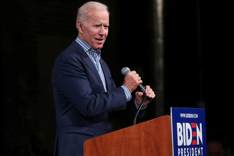 © Reuters. Pré-candidato democrata à Presidência dos EUA Joe Biden durante evento de campanha em Iowa