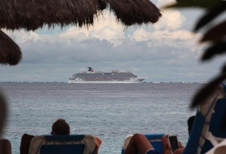 © Reuters. Carnival, primera empresa de EEUU demandada por operar en propiedad cubana expropiada