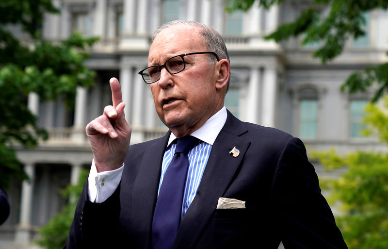 © Reuters. Larry Kudlow speaks at the White House in Washington