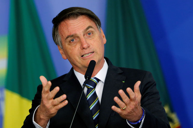 © Reuters. Presidente Jair Bolsonaro durante cerimônia no Palácio do Planalto