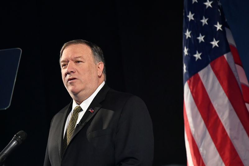 © Reuters. U.S. Secretary of State Mike Pompeo speaks on Arctic policy at the Lappi Areena in Rovaniemi