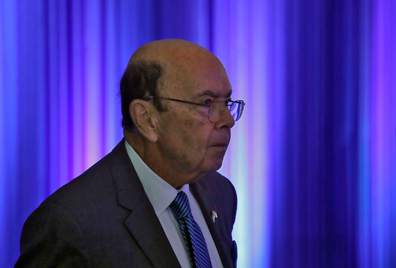 © Reuters. US Commerce Secretary Wilbur Ross leaves after he addressed a gathering at the Trade Winds Indo-Pacific Trade Mission and Business Forum in New Delhi