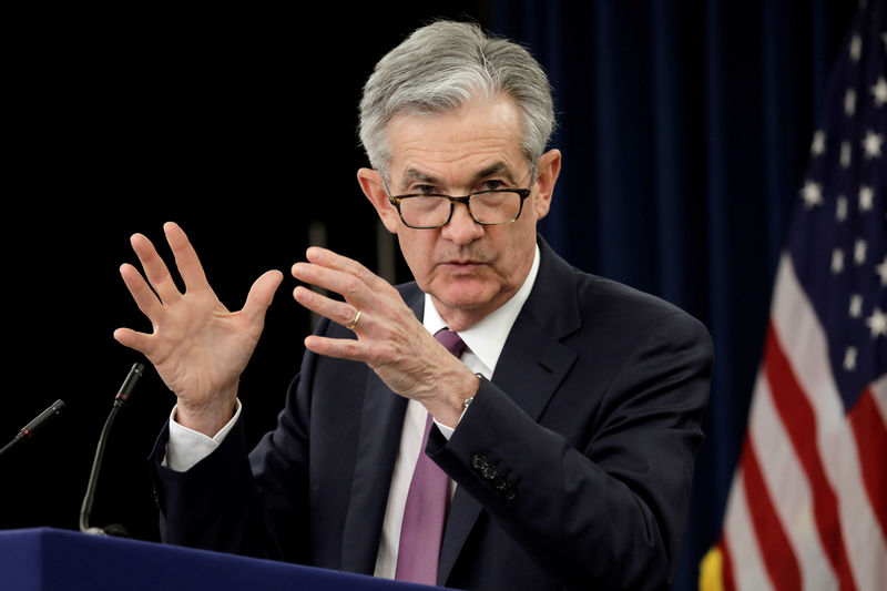 © Reuters. O chairman do Federal Reserve, Jerome Powell, durante coletiva em Washington