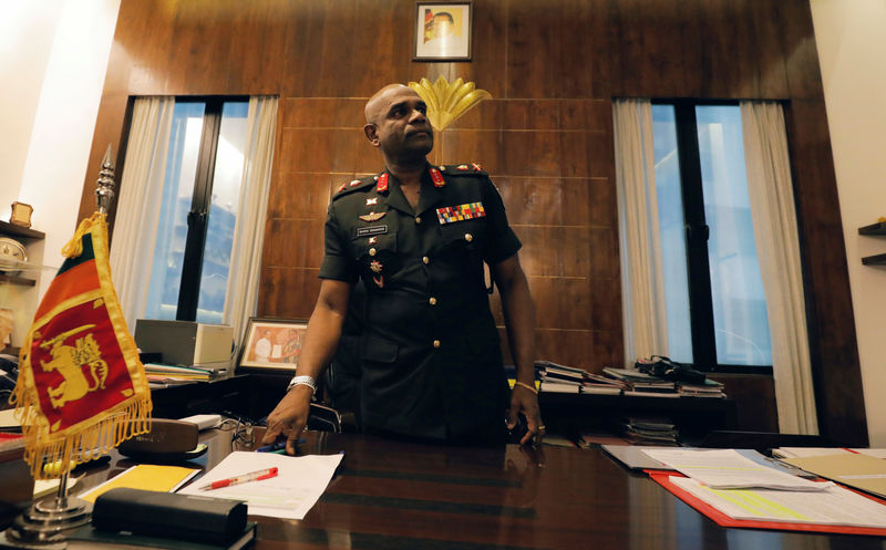 © Reuters. مقابلة-قائد الجيش السريلانكي: احتوينا خطر هجمات المتشددين الإسلاميين