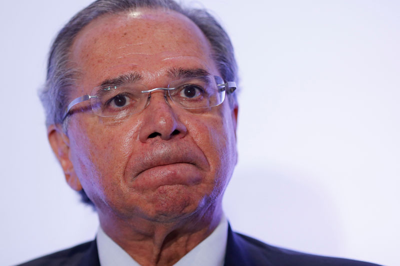 © Reuters. O ministro da Economia, Paulo Guedes