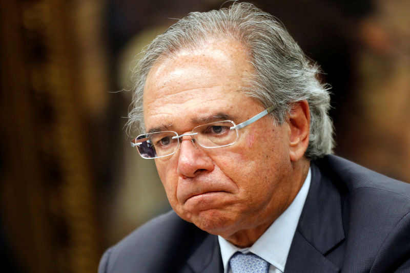 © Reuters. Brazil's Economy Minister Paulo Guedes attends a session of the commission of the pension reform bill at the National Congress in Brasilia