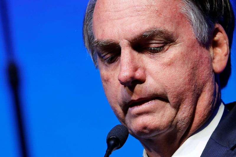 © Reuters. Presidente Jair Bolsonaro durante cerimônia em Brasília