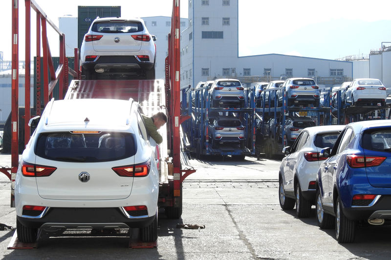 © Reuters. تراجع مبيعات السيارات في الصين 14.6% على أساس سنوي في أبريل