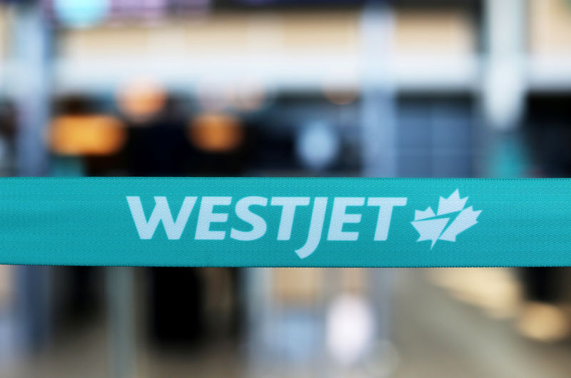 © Reuters. WestJet airline signage is pictured at Vancouver's international airport in Richmond,