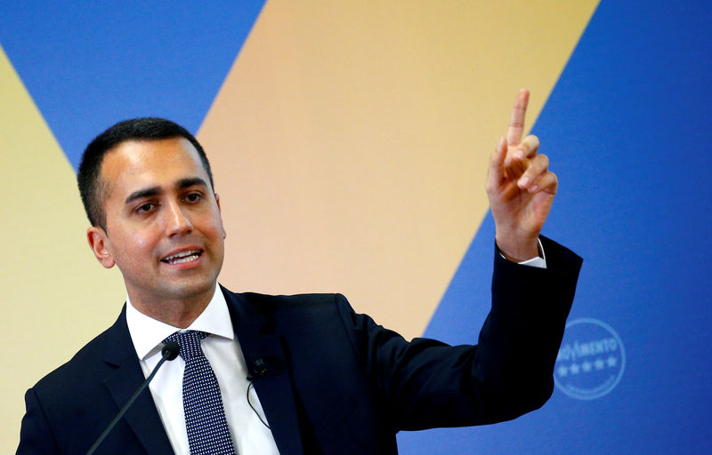 © Reuters. 5 Star leader and Deputy PM Di Maio presents EU election program