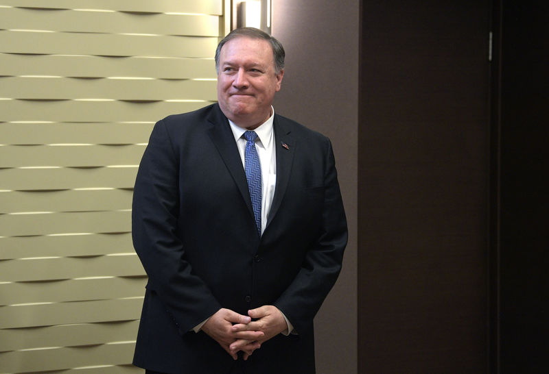 © Reuters. Secretário de Estado dos EUA, Mike Pompeo, em Sochi, na Rússia