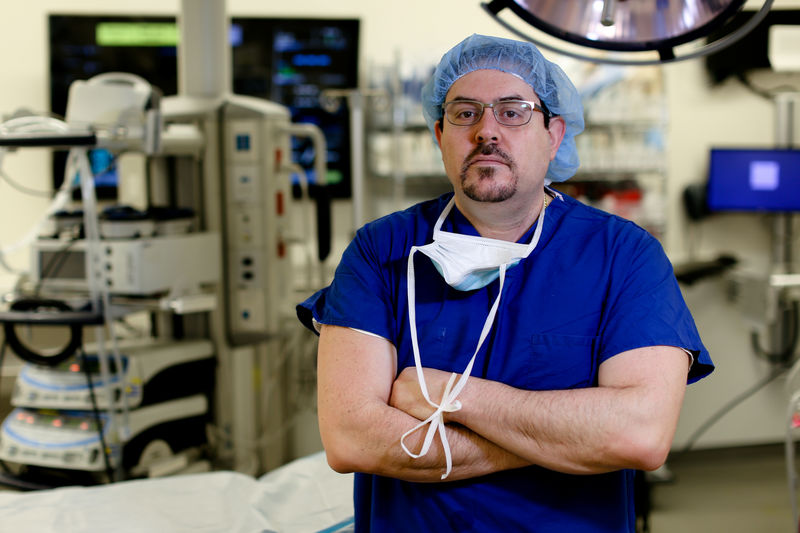 © Reuters. Trauma surgeon Dr. Joseph Sakran poses for a portrait at Johns Hopkins hospital in Baltimore